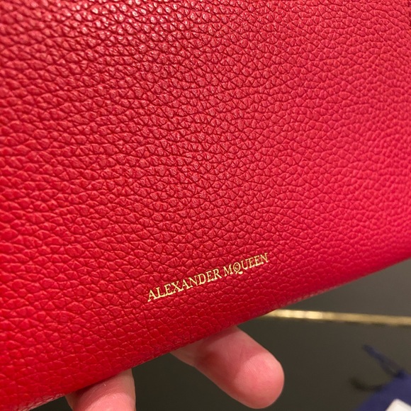 NWT Rare authentic luxury classic Alexander McQueen pebbled leather Wallet - Picture 12 of 17
